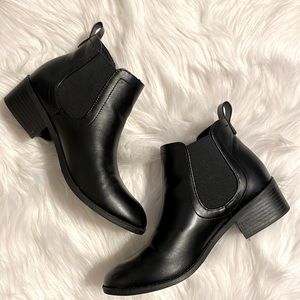 Black leather ankle boot